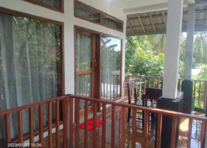 Kri Homestay Kuta  Экстерьер фото